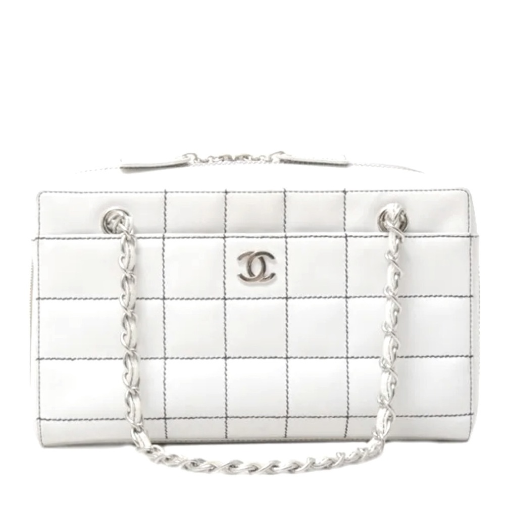 💯AUTH CHANEL RARE VINTAGE CHOCOLATE BAR WILD STITCH WHITE SHOULDER EUC 🤩